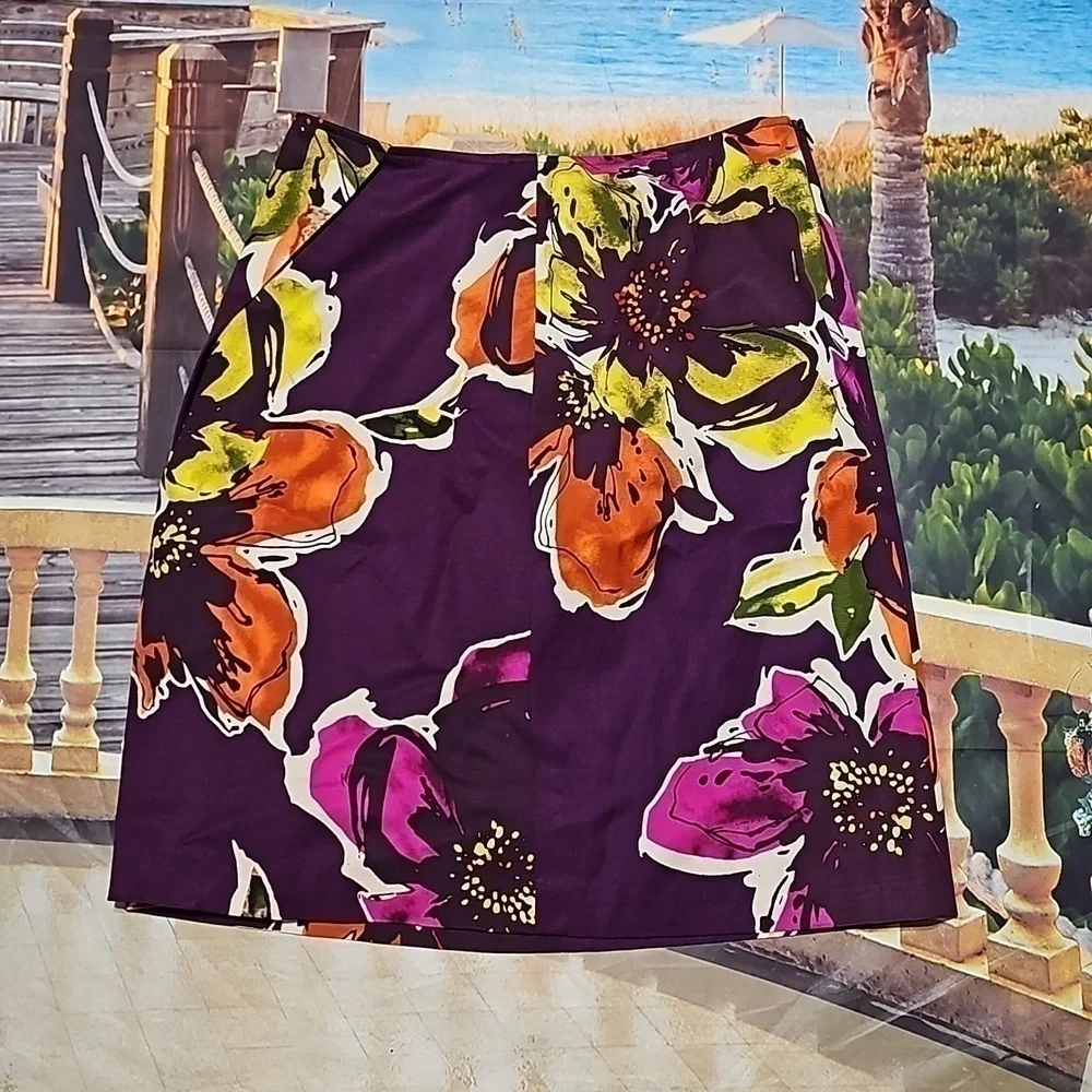Trina Turk Purple Floral Skirt Size‎ 4 - Picture 2 of 7